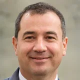 Man in his 40s, SodaPeak customer